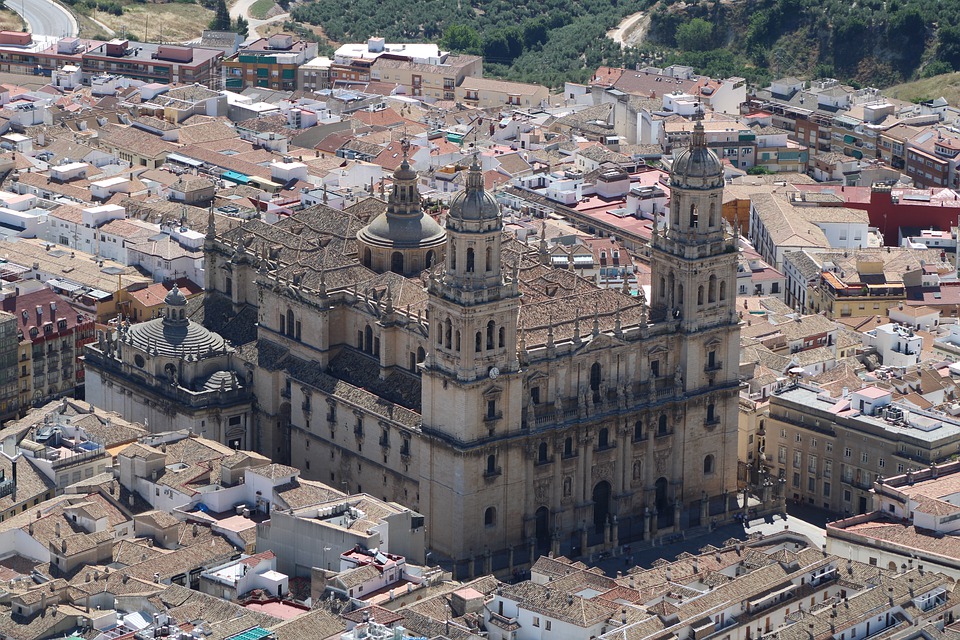 Parapente y cultura en Jaén: la Catedral de la Asunción de la Virgen